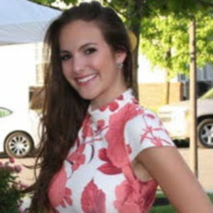 Meet your Posher, Julianna